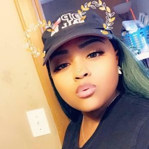 Meet your Posher, Lexy